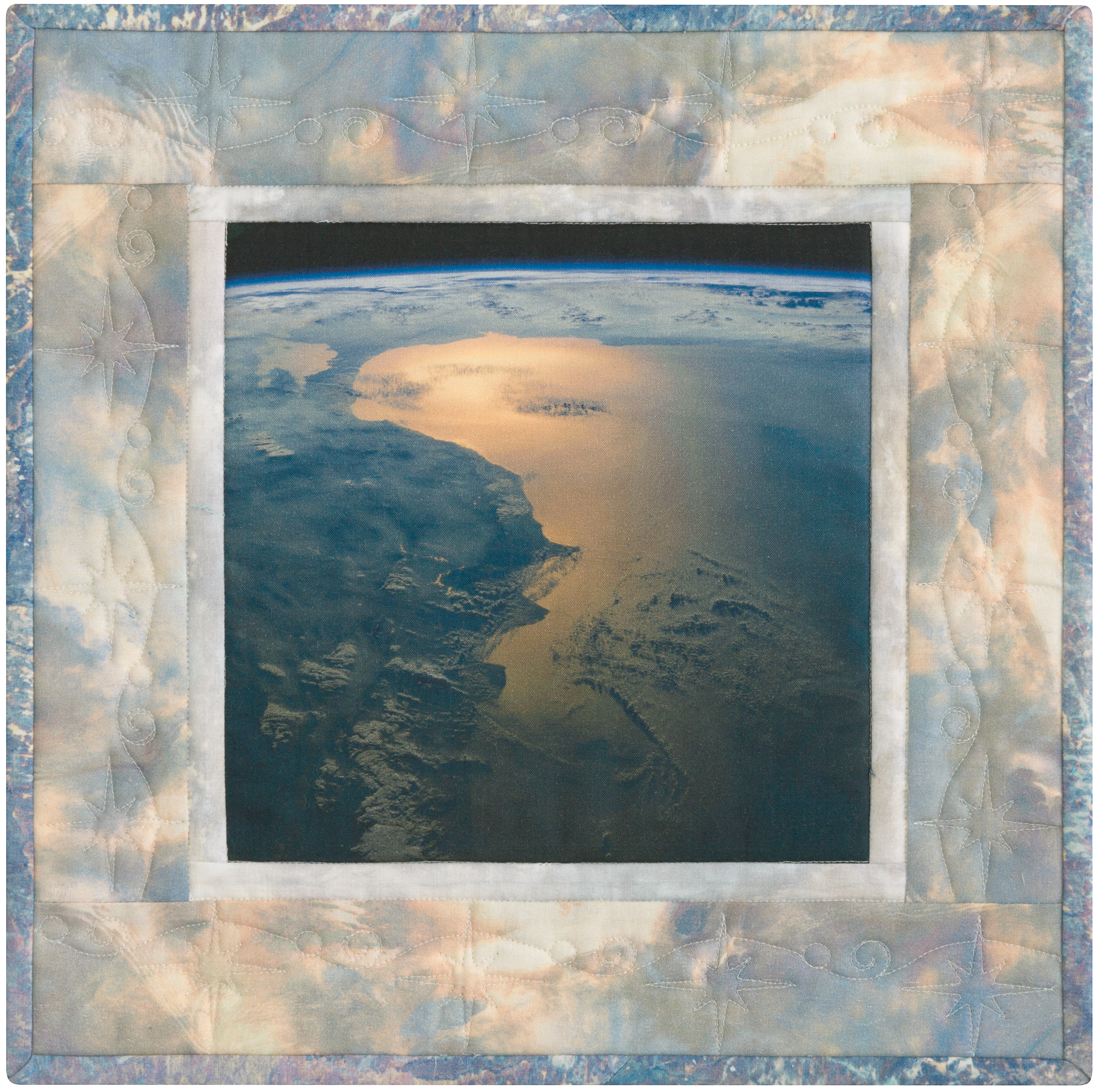 Earth Views Oceans Trio Pattern